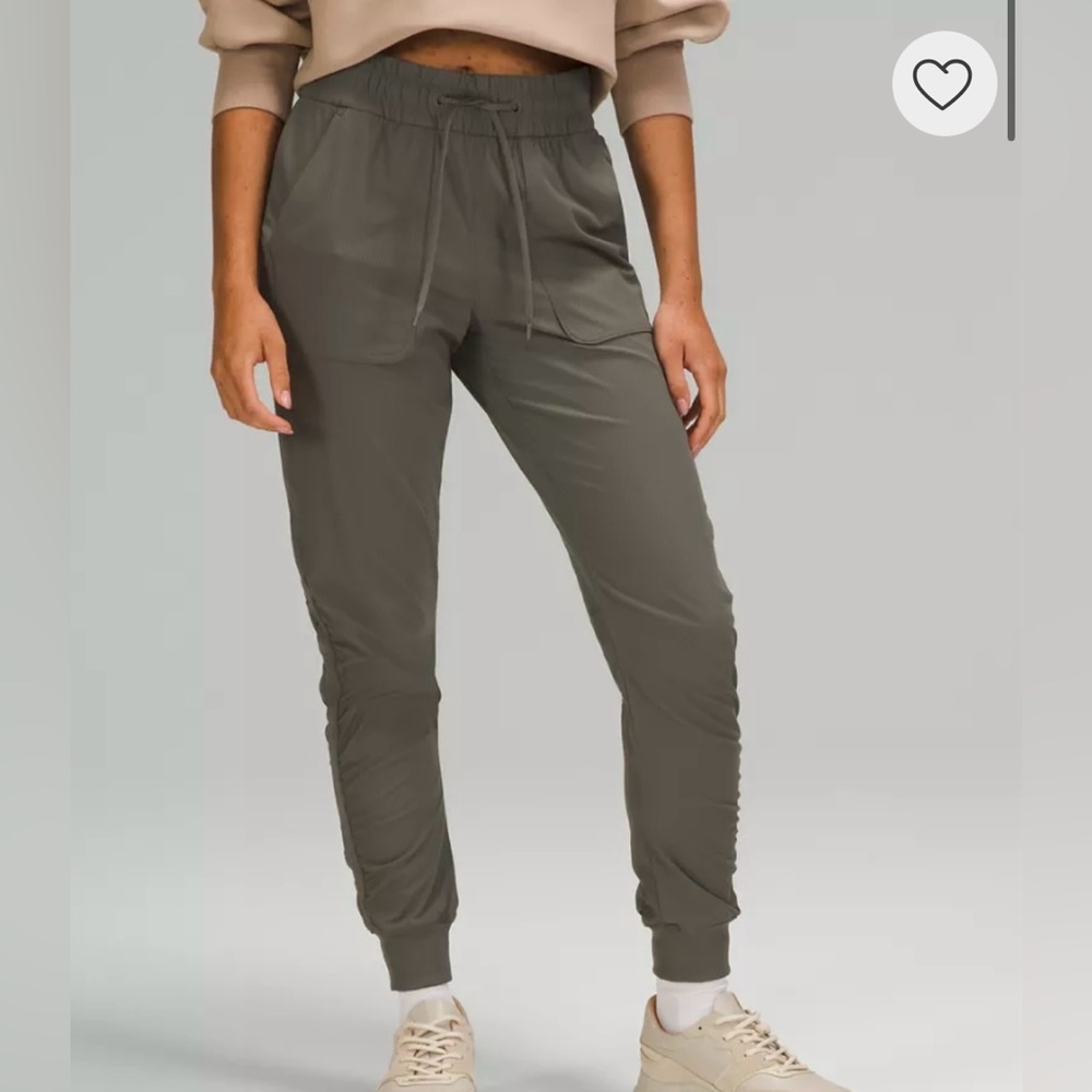 Lululemon Beyond the Studio Jogger